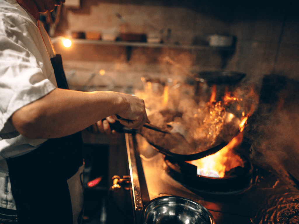 منظف شحوم المطبخ: تنظيف فعال لمساحة الطهي الخاصة بك