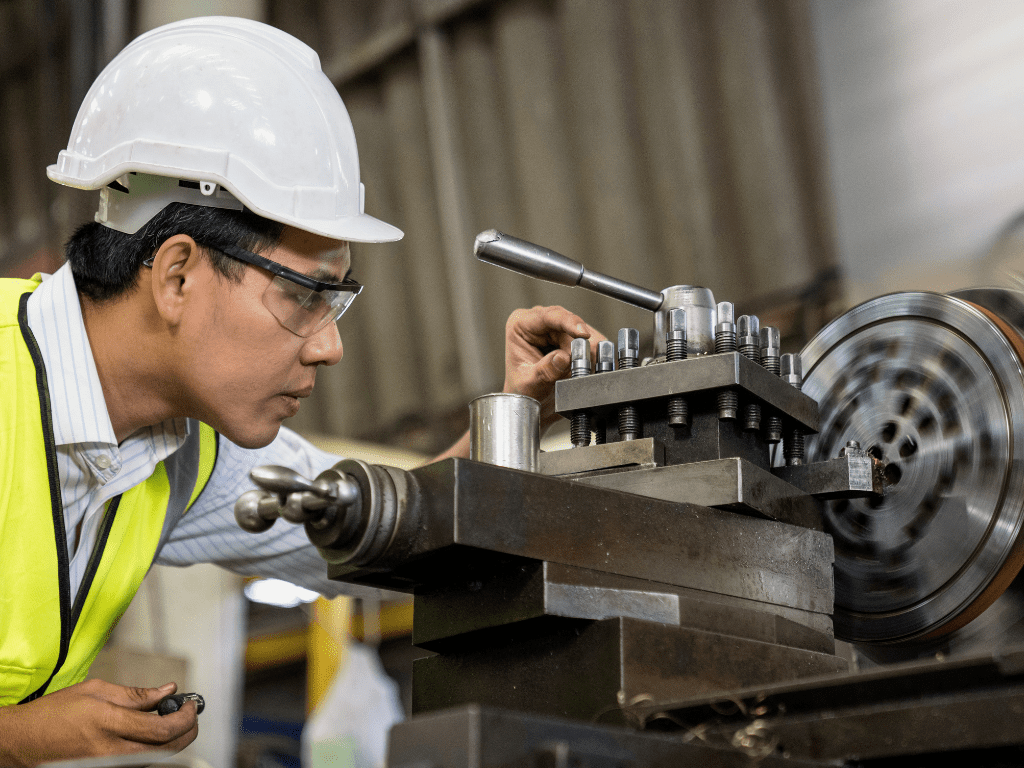 كيفية تنظيف الأدوات: دليل شامل لصيانة فعالة