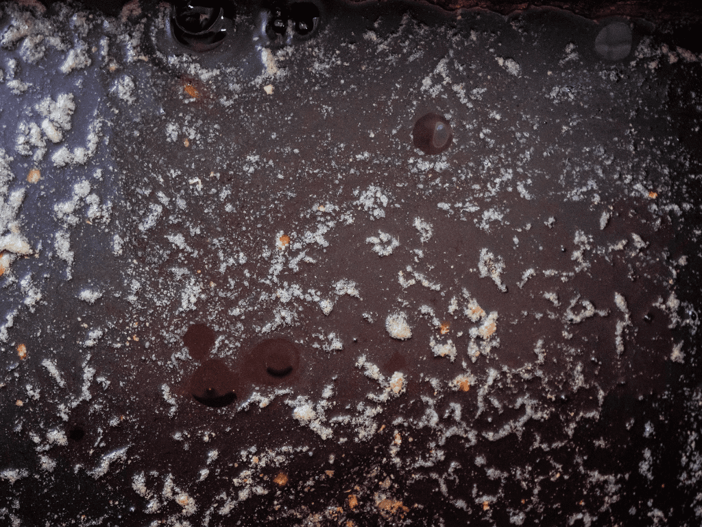 دليل شامل لتنظيف مصائد الدهون في المطابخ التجارية