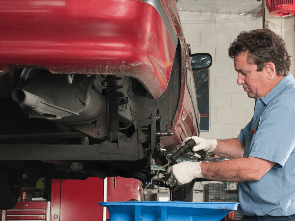 مزيل الدهون للمحرك للسيارة – كل ما تحتاج معرفته