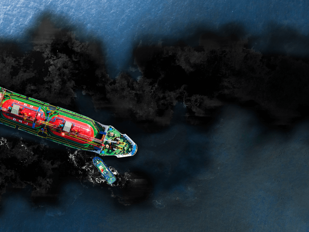 تسرب النفط في البحر الأسود: استجابة بلغاريا وتأثيره على السياحة